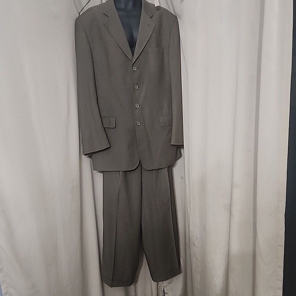 Suit Vicci Uomo Italian Design Remo Model Jacket 46L Pant 40W 2Pc Olive 4 Button